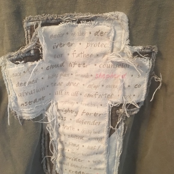 Tops - Picture 8 of 8